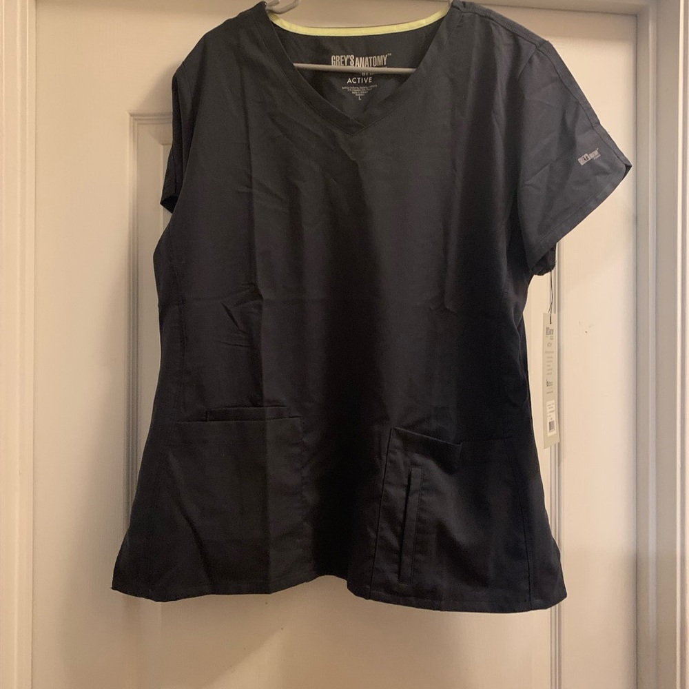 Greys anatomy active scrub top